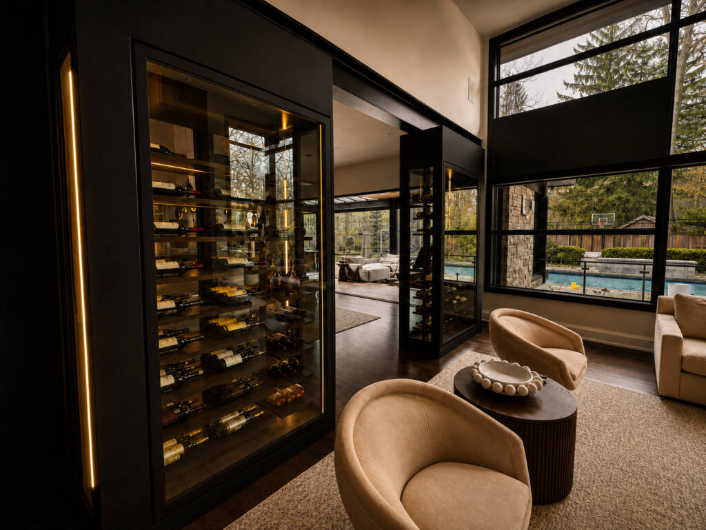 Mississauga Residence, Contemporary Residence
